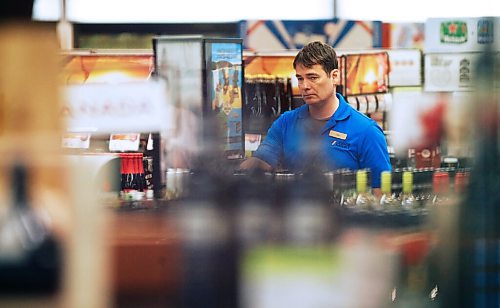 JOHN WOODS / WINNIPEG FREE PRESS
Mask wearing was mixed amongst staff at Grant Park Liquor Mart in Winnipeg Monday, August 3, 2020. 

Reporter: ?