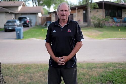 SHANNON VANRAES/WINNIPEG FREE PRESS
Phil Hudson, photographed at his Winnipeg home on August 5, 2020, is the Wesmen women's volleyball coach.