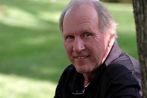 SHANNON VANRAES/WINNIPEG FREE PRESS
Phil Hudson, photographed at his Winnipeg home on August 5, 2020, is the Wesmen women's volleyball coach.