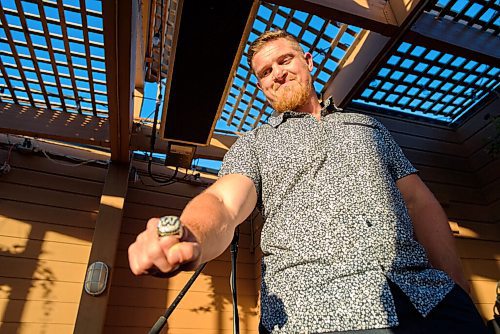 JESSE BOILY  / WINNIPEG FREE PRESS
Adam Bighill shows off their new Grey Cup ring at Confusion Corner Drinks & Food on Thursday. Thursday, Aug. 6, 2020.
Reporter:
