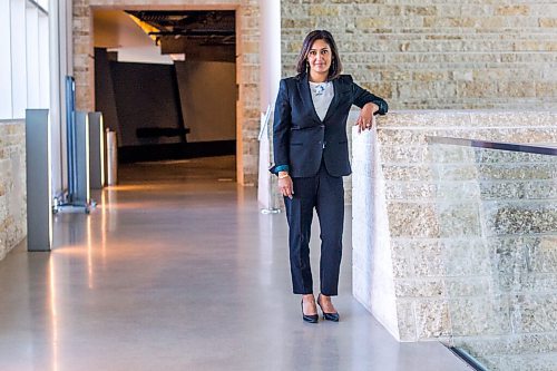 MIKAELA MACKENZIE / WINNIPEG FREE PRESS

The new CEO of the Canadian Museum for Human Rights, Isha Khan, poses for a portrait at the museum in Winnipeg on Monday, Aug. 10, 2020.
Winnipeg Free Press 2020.