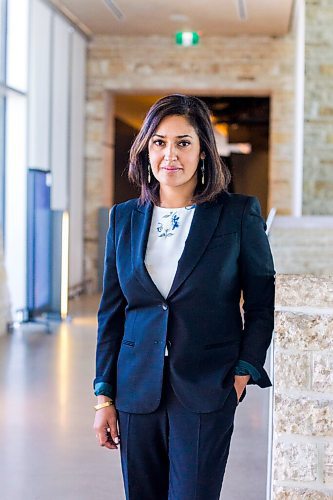 MIKAELA MACKENZIE / WINNIPEG FREE PRESS

The new CEO of the Canadian Museum for Human Rights, Isha Khan, poses for a portrait at the museum in Winnipeg on Monday, Aug. 10, 2020.
Winnipeg Free Press 2020.