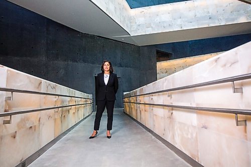 MIKAELA MACKENZIE / WINNIPEG FREE PRESS

The new CEO of the Canadian Museum for Human Rights, Isha Khan, poses for a portrait at the museum in Winnipeg on Monday, Aug. 10, 2020.
Winnipeg Free Press 2020.