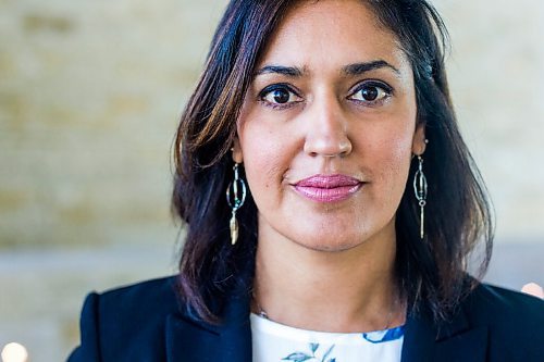 MIKAELA MACKENZIE / WINNIPEG FREE PRESS

The new CEO of the Canadian Museum for Human Rights, Isha Khan, poses for a portrait at the museum in Winnipeg on Monday, Aug. 10, 2020.
Winnipeg Free Press 2020.