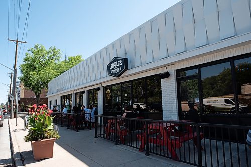 JESSE BOILY / WINNIPEG FREE PRESS
The patio at Leopold's on Academy on Tuesday, Aug. 11, 2020.
Reporter: ??