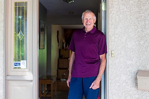 MIKAELA MACKENZIE / WINNIPEG FREE PRESS

Ed Lohrenz, geothermal heat pump expert, poses for a portrait in his home (which has the system) in Winnipeg on Wednesday, Aug. 12, 2020. For Sarah story.
Winnipeg Free Press 2020.