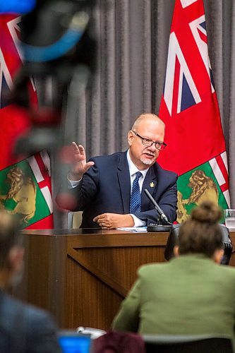 MIKAELA MACKENZIE / WINNIPEG FREE PRESS

Education minister Kelvin Goertzen speaks to the media about COVID-19 and schools re-opening in September at the Manitoba Legislative Building in Winnipeg on Thursday, Aug. 13, 2020. For Maggie Macintosh story.
Winnipeg Free Press 2020.