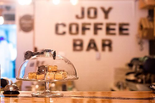 MIKAELA MACKENZIE / WINNIPEG FREE PRESS

Joy Coffee Bar in Charleswood in Winnipeg on Friday, Aug. 14, 2020. For Alison Gilmour story.
Winnipeg Free Press 2020.