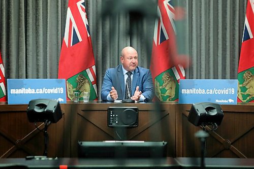 RUTH BONNEVILLE / WINNIPEG FREE PRESS

Local - COVID update at Leg

Photos of Chef Provincial Public  Health Officer, Dr. Brent Roussin, holds press conference at the Legislative Building with COVID updates on Friday. 

 Aug 14th, 2020