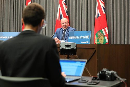 RUTH BONNEVILLE / WINNIPEG FREE PRESS

Local - COVID update at Leg

Photos of Chef Provincial Public  Health Officer, Dr. Brent Roussin, holds press conference at the Legislative Building with COVID updates on Friday. 

 Aug 14th, 2020