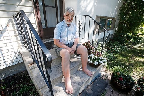JOHN WOODS / WINNIPEG FREE PRESS
Neil Funk-Unrau, who had COVID-19 from March until June, is photographed at his home in Winnipeg Monday, August 17, 2020. 

Reporter: Kellen