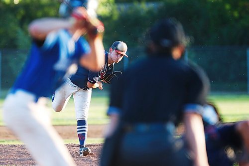 JOHN WOODS / WINNIPEG FREE PRESS
Nick Doig (22) of the Elmwood Giants pitches against the  Interlake Blue Jays in game 2 of the Manitoba Junior Baseball League playoffs in Stonewall Tuesday, August 18, 2020. 

Reporter: Bell