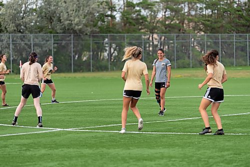 JESSE BOILY  / WINNIPEG FREE PRESS
Bruna Mavignier, who is part of the U Sports Apprenticeship Coaching Program, leads an exercise at a Bisons soccer practice at the University of Manitoba on Friday. Friday, Aug. 21, 2020.
Reporter: