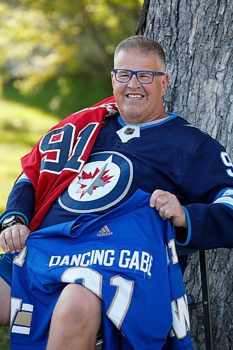JOHN WOODS / WINNIPEG FREE PRESS
Gabe Langlois, aka Dancing Gabe, is photographed in his front yard in Winnipeg Monday, August 24, 2020. Dancing Gabe, who dances and gets the fans going during local sporting events, has had a quiet few months with local sports being cancelled due to COVID-19.

Reporter: Zoratti