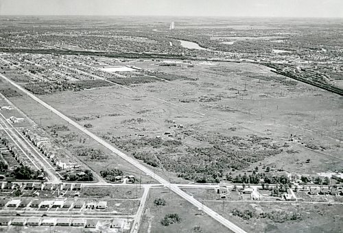 JACK ABLETT / WINNIPEG FREE PRESS FILES

Scotland Avenue district - proposed shopping centre
Fort Garry 1954
*another photo calls this the Harte Subdivision