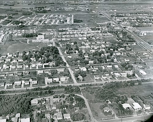 BILL ROSE / WINNIPEG FREE PRESS FILES

Westwood (looking west)
1961