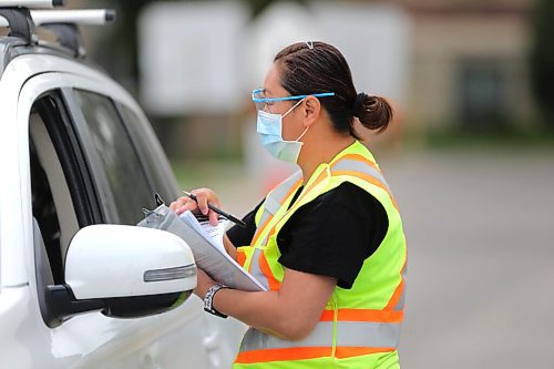 RUTH BONNEVILLE / WINNIPEG FREE PRESS

49.8 - COVID testing site on Main

People line up in their vehicles at a drive-in COVID testing site at 1284 Main St. Wednesday.  


 Aug 26th, 2020