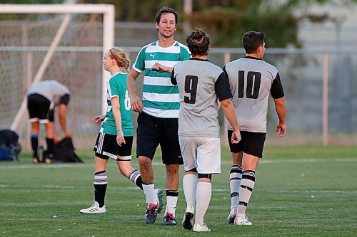 JOHN WOODS / WINNIPEG FREE PRESS
Players neglect the back-to-play rules after a game at Ralph Cantafio Soccer Complex in Winnipeg Wednesday, August 26, 2020. 

Reporter: Allen