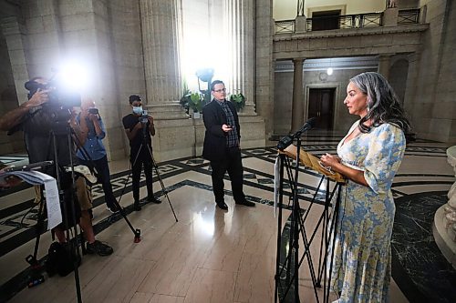 MIKE DEAL / WINNIPEG FREE PRESS
House Leader for the Official Opposition Nahanni Fontaine calls on the provincial government to return to the House during a press conference in the rotunda of the Manitoba Legislative Building Thursday morning. 
200827 - Thursday, August 27, 2020.