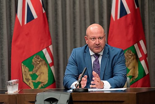 JESSE BOILY  / WINNIPEG FREE PRESS
Dr. Brent Roussin, chief provincial public health officer gives a COVID-19 update at the legislative building on Thursday. Thursday, Aug. 27, 2020.
Reporter: Larry