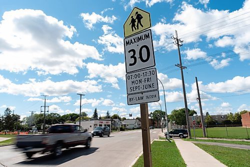 JESSE BOILY  / WINNIPEG FREE PRESS
Cars drive past River Elm School on Talbot Ave. on Friday. The School Zone is one of three school zones that make up 91 per cent of enforcement in the area.  Friday, Aug. 28, 2020.
Reporter: JS