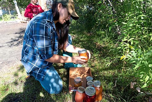 JESSE BOILY  / WINNIPEG FREE PRESS
Byanka Holder shows some of the canning she has done at the families garden out near Oakbank on Monday. Holders garden has grown in size so she has begun canning some of her veggies from her garden. Monday, Aug. 31, 2020.
Reporter: Eva Wasney