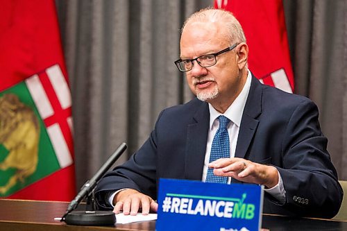 MIKAELA MACKENZIE / WINNIPEG FREE PRESS

Education minister Kelvin Goertzen speaks to the media about the opening of schools next week at the Manitoba Legislative Building in Winnipeg on Wednesday, Sept. 2, 2020. For Maggie Macintosh story.
Winnipeg Free Press 2020.