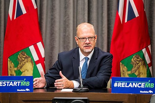 MIKAELA MACKENZIE / WINNIPEG FREE PRESS

Education minister Kelvin Goertzen speaks to the media about the opening of schools next week at the Manitoba Legislative Building in Winnipeg on Wednesday, Sept. 2, 2020. For Maggie Macintosh story.
Winnipeg Free Press 2020.