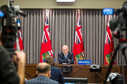 MIKAELA MACKENZIE / WINNIPEG FREE PRESS

Education minister Kelvin Goertzen speaks to the media about the opening of schools next week at the Manitoba Legislative Building in Winnipeg on Wednesday, Sept. 2, 2020. For Maggie Macintosh story.
Winnipeg Free Press 2020.