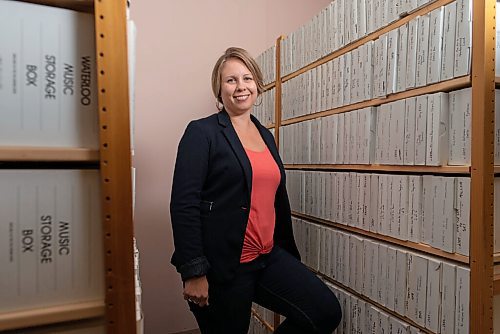 JESSE BOILY  / WINNIPEG FREE PRESS
Jenny Steinke-Magnus, execuitive director of the Manitoba Choral Association, poses for a portrait at her office on Wednesday. Wednesday, Sept. 2, 2020.
Reporter: Eva Wasney