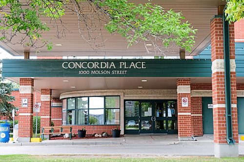 Daniel Crump / Winnipeg Free Press. Concordia Place in East-Kildonan where a care-home worker has tested positive. September 5, 2020.