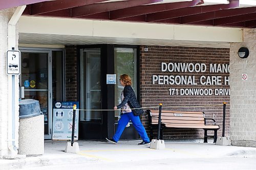 JOHN WOODS / WINNIPEG FREE PRESS
Health authorities reported a case of COVID-19 at Donwood Manor in Winnipeg Sunday, September 6, 2020. 

Reporter: Durrani