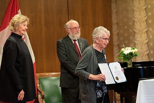 JESSE BOILY  / WINNIPEG FREE PRESS
Lt.-Gov. Janice C. Filmon presents the Lieutenant Governors Historical Preservation and Promotion award to Jean Ammete at the Government House on Tuesday. Tuesday, Sept. 8, 2020.
Reporter: Standup