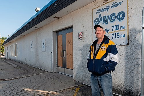 JESSE BOILY  / WINNIPEG FREE PRESS
Murray Cunningham, president at the  Varsity View Community Centre which hasnt seen any socials this year, stands outside the community centre on Wednesday. Wednesday, Sept. 9, 2020.
Reporter: