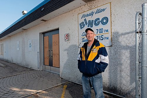 JESSE BOILY  / WINNIPEG FREE PRESS
Murray Cunningham, president at the Varsity View Community Centre which hasnt seen any socials this year, stands outside the community centre on Wednesday. Wednesday, Sept. 9, 2020.
Reporter: