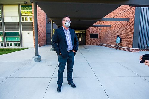 MIKAELA MACKENZIE / WINNIPEG FREE PRESS

Ryan Hughes, principal, talks to the Free Press before school at Churchill High School, where the first COVID-19 case of the school year was confirmed, in Winnipeg on Thursday, Sept. 10, 2020. For Maggie story.
Winnipeg Free Press 2020.