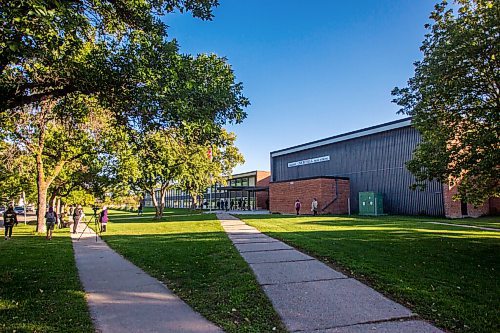 MIKAELA MACKENZIE / WINNIPEG FREE PRESS

Churchill High School, where the first COVID-19 case of the school year was confirmed, in Winnipeg on Thursday, Sept. 10, 2020. For Maggie story.
Winnipeg Free Press 2020.