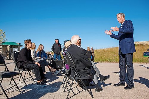 MIKE DEAL / WINNIPEG FREE PRESS
Chating with members of the Enns family prior to making an announcement at Oak Hammock Marsh Interpretive Centre Thursday morning.
Premier Brian Pallister announced that the Manitoba government has established a $6 million endowment with the Interlake Community Foundation to support the Oak Hammock Marsh Interpretive Centre, which has now been renamed the Harry J. Enns Wetland Discovery Centre by Ducks Unlimited Canada.
200910 - Thursday, September 10, 2020.
