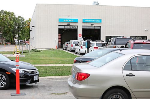 RUTH BONNEVILLE / WINNIPEG FREE PRESS

Local - Drive-in COVID testing site 

People wait in line inside their vehicle at the Drive-Thru COVID testing site on Main Street Tuesday. 

Sept 15th, 2020