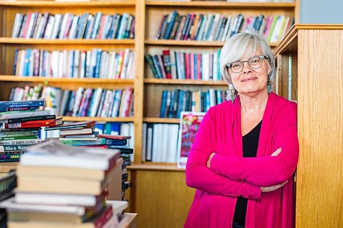 MIKAELA MACKENZIE / WINNIPEG FREE PRESS

Thin Air director Charlene Diehl poses for a portrait in her book-filled office at Artspace in Winnipeg on Wednesday, Sept. 16, 2020. This year's festival is going virtual. For Ben Sigurdson story.
Winnipeg Free Press 2020.