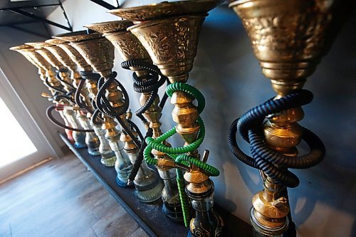 JOHN WOODS / WINNIPEG FREE PRESS
Hookahs are photographed at Arabian Dreams Restaurant and Hookah Lounge in Winnipeg Wednesday, September 16, 2020. The province is banning hookah use in restaurants

Reporter: ?