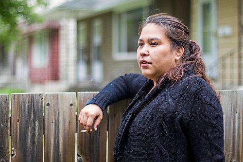 MIKAELA MACKENZIE / WINNIPEG FREE PRESS

Sylver Ballantyne speaks to the Free Press about traffic lining up in front of her home on Charles Street for COVID-19 drive-through testing in Winnipeg on Thursday, Sept. 17, 2020. For Danielle story.
Winnipeg Free Press 2020.