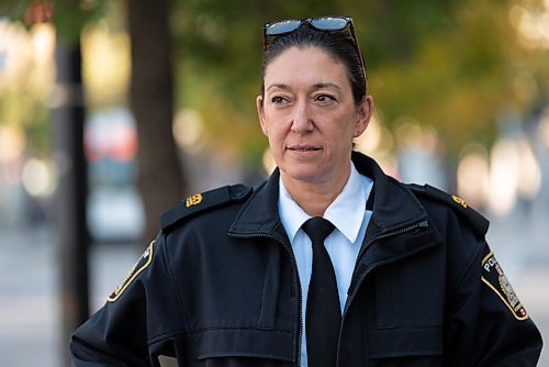 JESSE BOILY / WINNIPEG FREE PRESS
Winnipeg Police School Resource Officers Program Inspector Bonnie Emerson speaks to media outside the Winnipeg Police Service Headquarters on Thursday. Thursday, Sept. 17, 2020.
Reporter: Maggie Macintosh