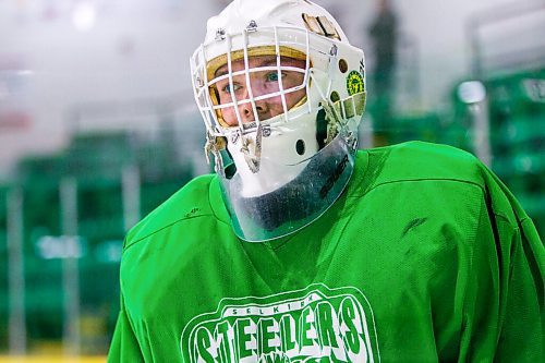 MIKAELA MACKENZIE / WINNIPEG FREE PRESS

Goalie Austin Deboer guards the net on the first day of the Selkirk Steelers MJHL training camp at the Selkirk Recreation Centre on Friday, Sept. 18, 2020.  For Mike Sawatzky story.

Winnipeg Free Press 2020