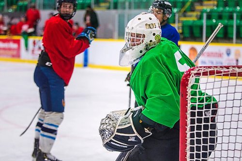 MIKAELA MACKENZIE / WINNIPEG FREE PRESS

Goalie Austin Deboer guards the net on the first day of the Selkirk Steelers MJHL training camp at the Selkirk Recreation Centre on Friday, Sept. 18, 2020.  For Mike Sawatzky story.

Winnipeg Free Press 2020