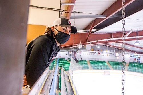 MIKAELA MACKENZIE / WINNIPEG FREE PRESS

Head coach Hudson Friesen poses for a photo on the first day of the Selkirk Steelers MJHL training camp at the Selkirk Recreation Centre on Friday, Sept. 18, 2020.  For Mike Sawatzky story.

Winnipeg Free Press 2020