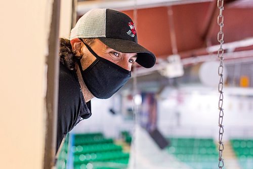 MIKAELA MACKENZIE / WINNIPEG FREE PRESS

Head coach Hudson Friesen poses for a photo on the first day of the Selkirk Steelers MJHL training camp at the Selkirk Recreation Centre on Friday, Sept. 18, 2020.  For Mike Sawatzky story.

Winnipeg Free Press 2020