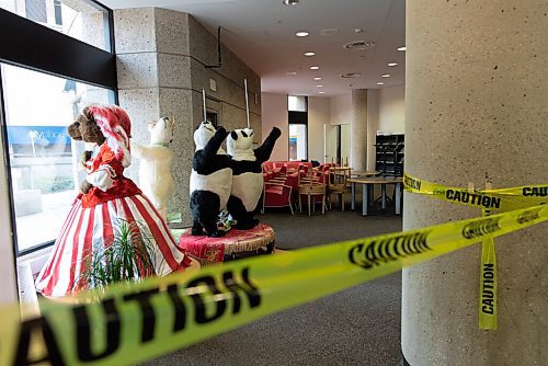 JESSE BOILY  / WINNIPEG FREE PRESS
The Millennium Library prepares for its reopening on Monday.  Libraries will reopen for browsing with some restrictions. Friday, Sept. 18, 2020.
Reporter: Joyanne