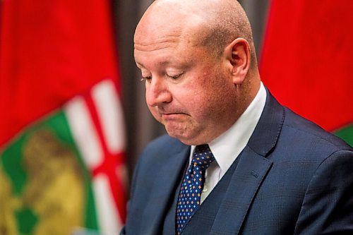 MIKAELA MACKENZIE / WINNIPEG FREE PRESS

Dr. Brent Roussin, Manitoba's chief public health officer, speaks to the media at the Manitoba Legislative Building in Winnipeg on Monday, Sept. 21, 2020.  For Carol Sanders story.

Winnipeg Free Press 2020