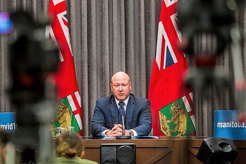 MIKAELA MACKENZIE / WINNIPEG FREE PRESS

Dr. Brent Roussin, Manitoba's chief public health officer, speaks to the media at the Manitoba Legislative Building in Winnipeg on Monday, Sept. 21, 2020.  For Carol Sanders story.

Winnipeg Free Press 2020